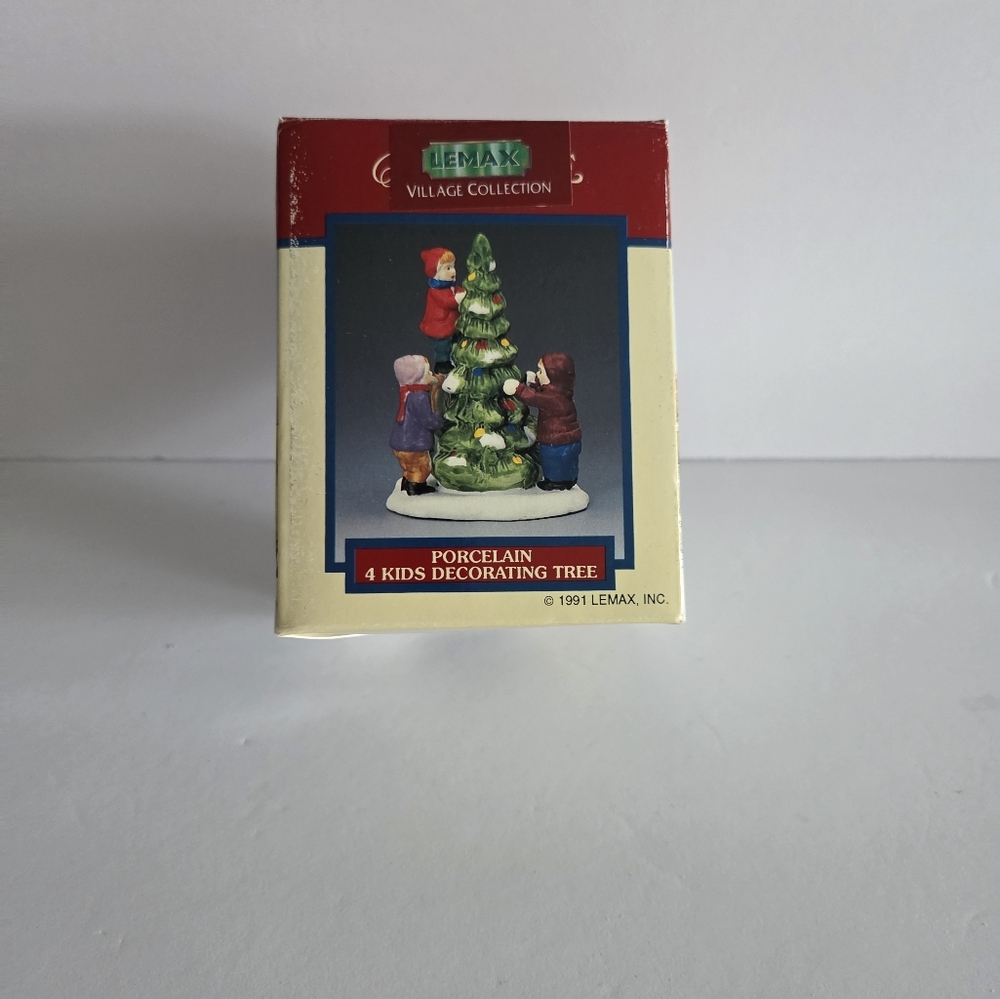 Lemax Village Collection Porcelain Christmas Tree